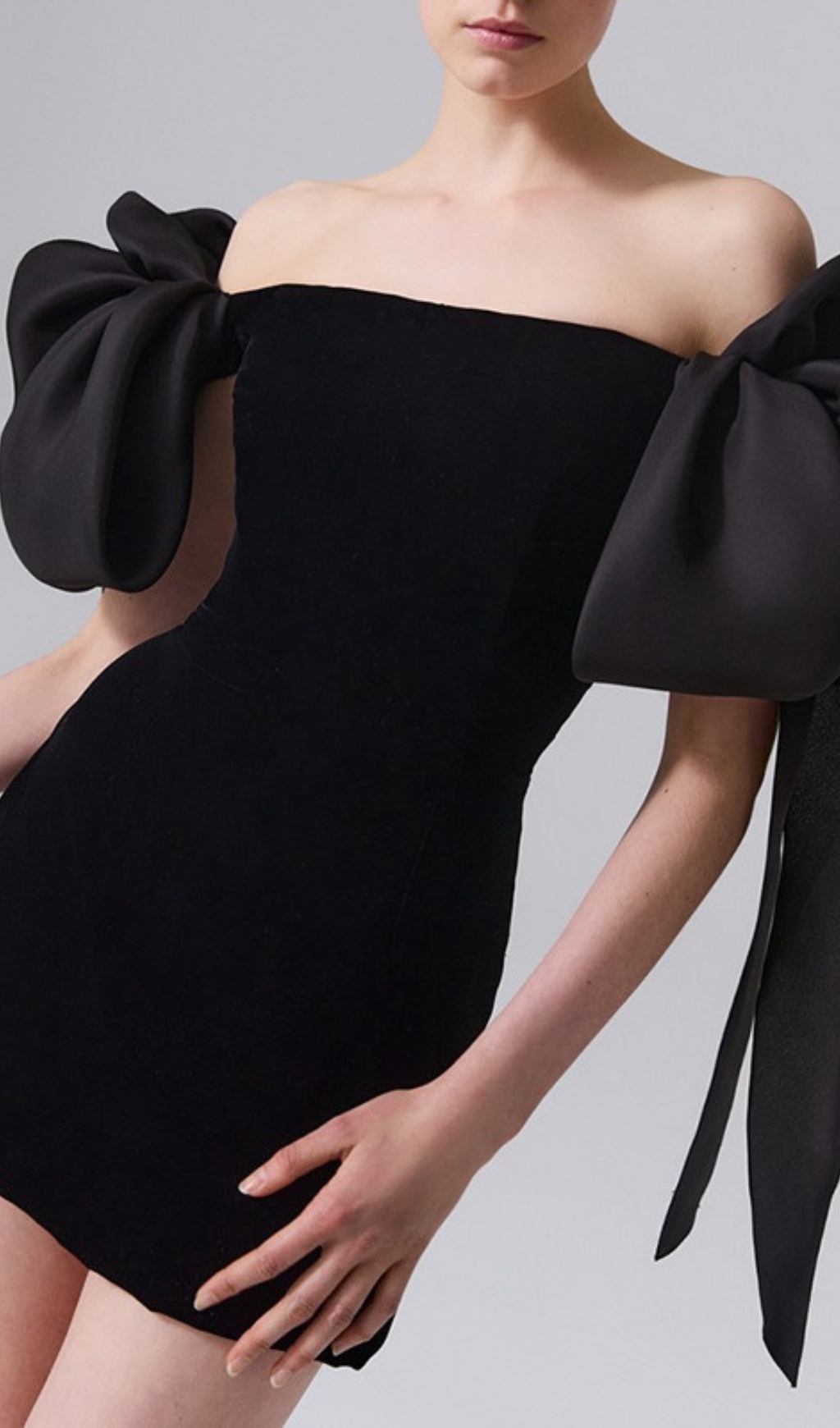 VIRAL BLACK OFF-SHOULDER MINI DRESS - OWNCI VIRAL BLACK OFF-SHOULDER MINI DRESS - OWNCI
