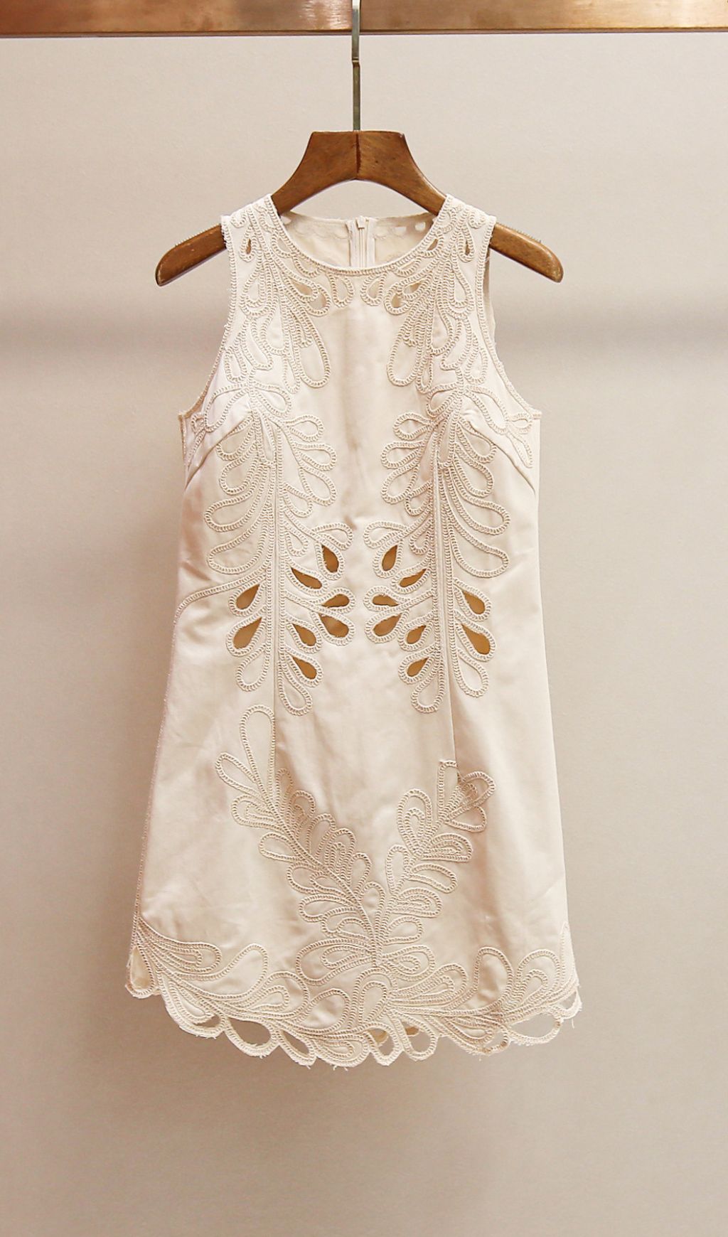 98003e3384530cb62fdd5a441a2d65ec.jpg Fashionslee Women Ranetty Embroidered Dress