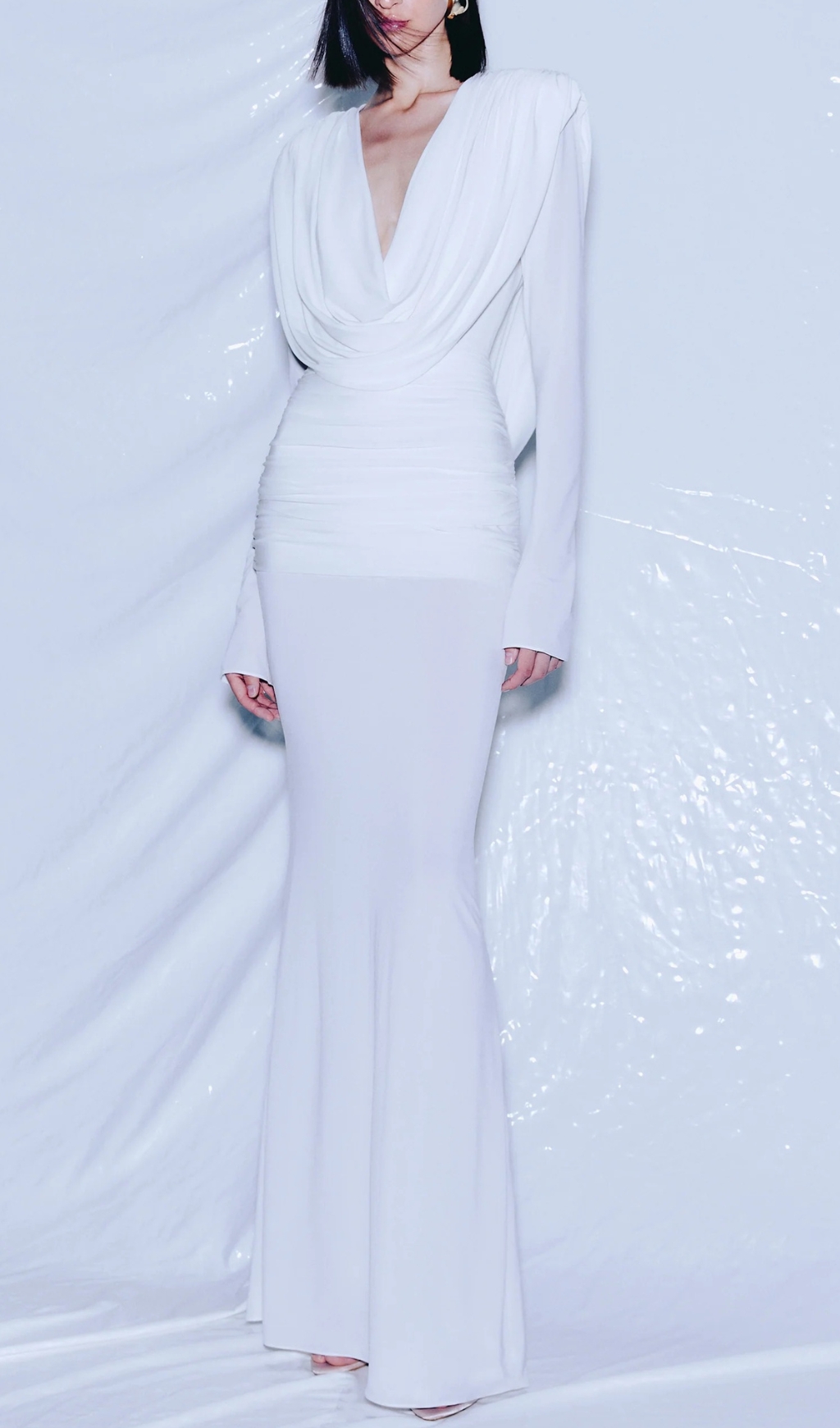 Fashionslee Women White Long Sleeve Draped Backless Maxi Dress