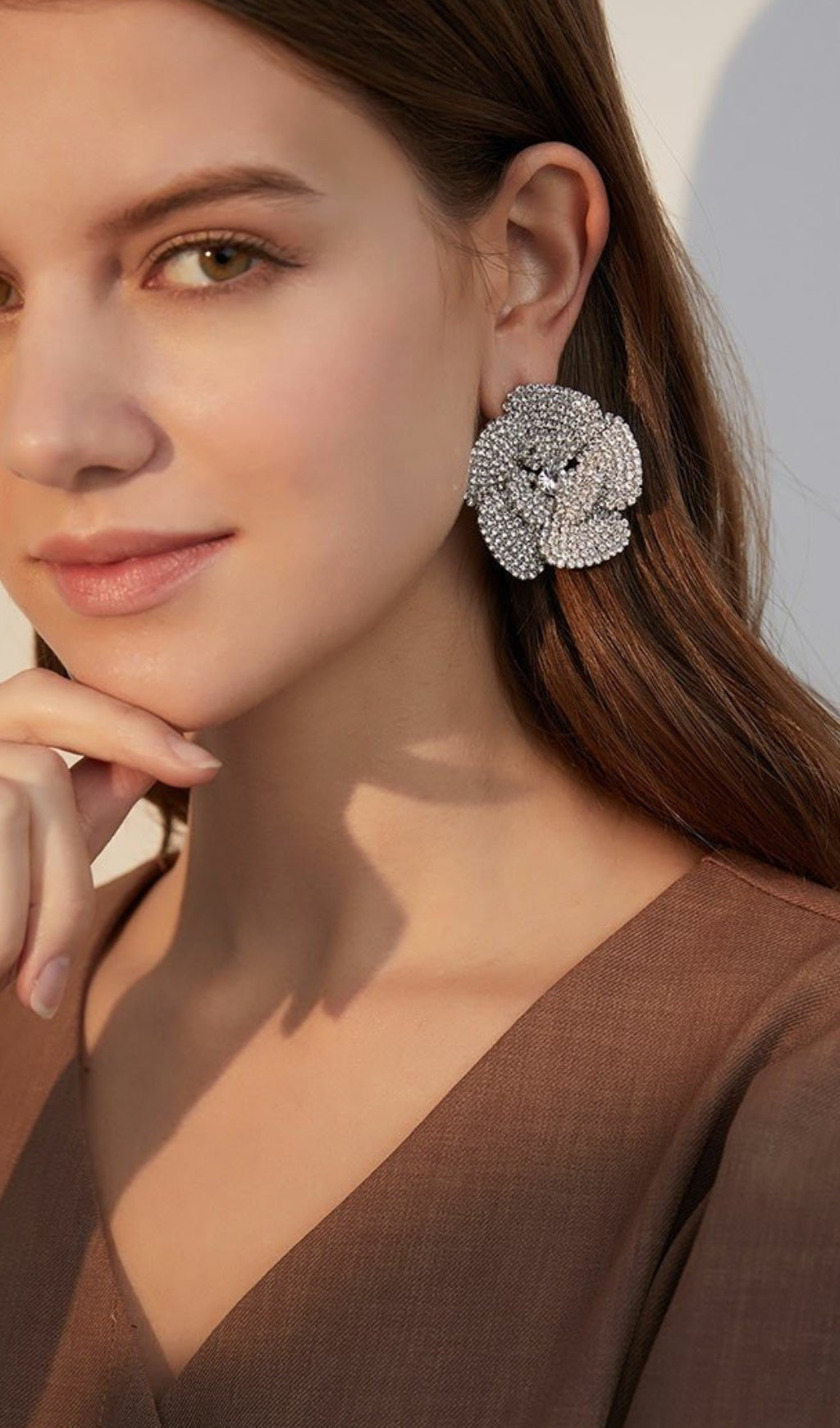 Fashionslee Women Assumpta Silver Five-Petal Rhinestone Earrings
