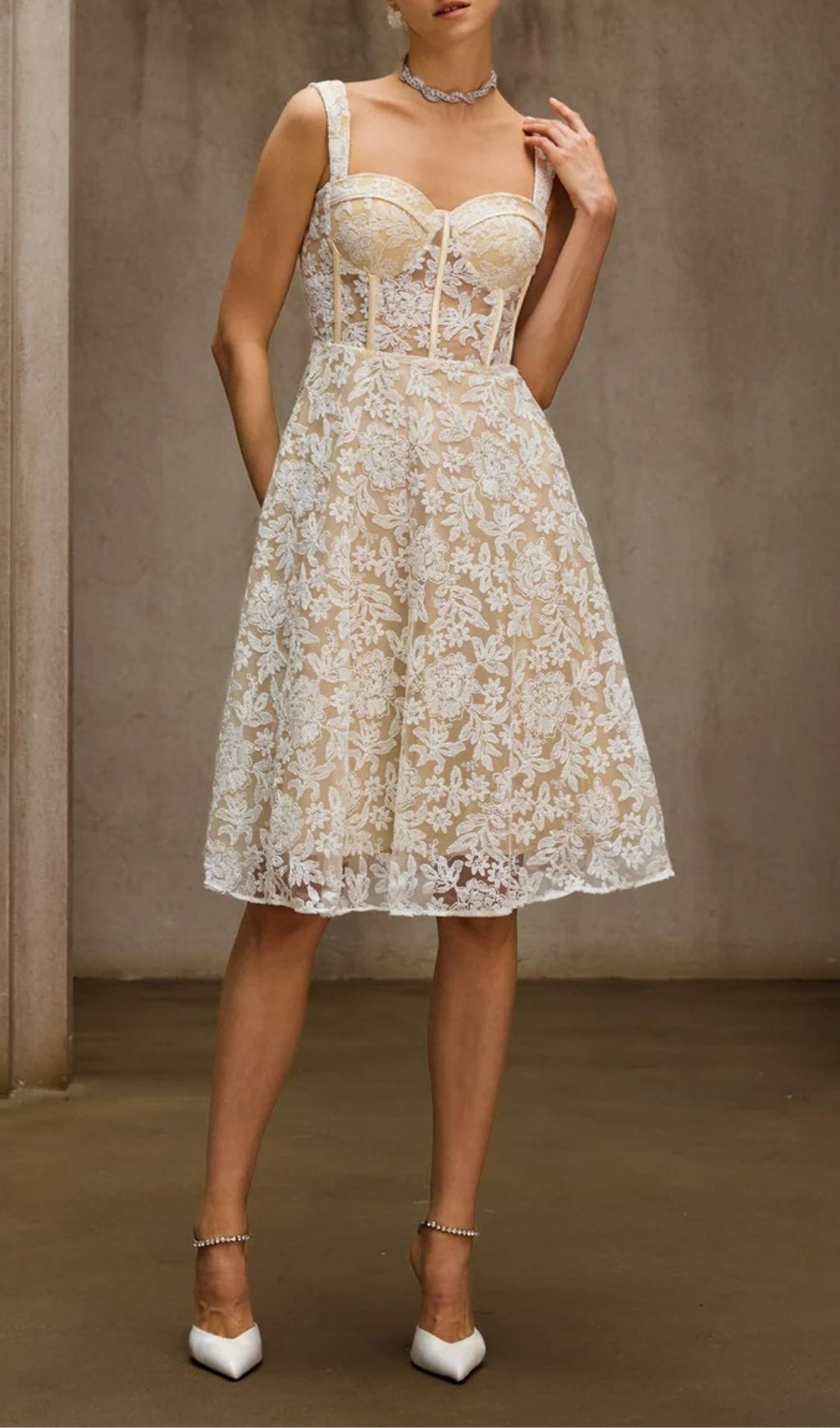 9ac484a36b1580dd32b096934900cb0f.jpg Fashionslee Women Duszka Sleeveless Floral Midi Dress