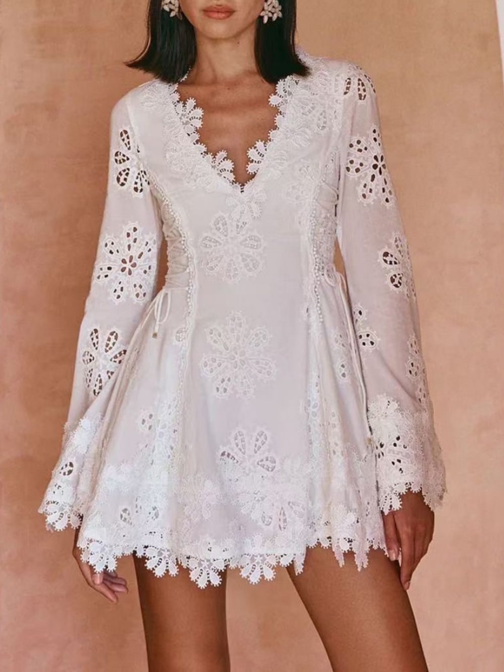 VINTAGE FLARE SLEEVE FLORAL MINI DRESS - OWNCI