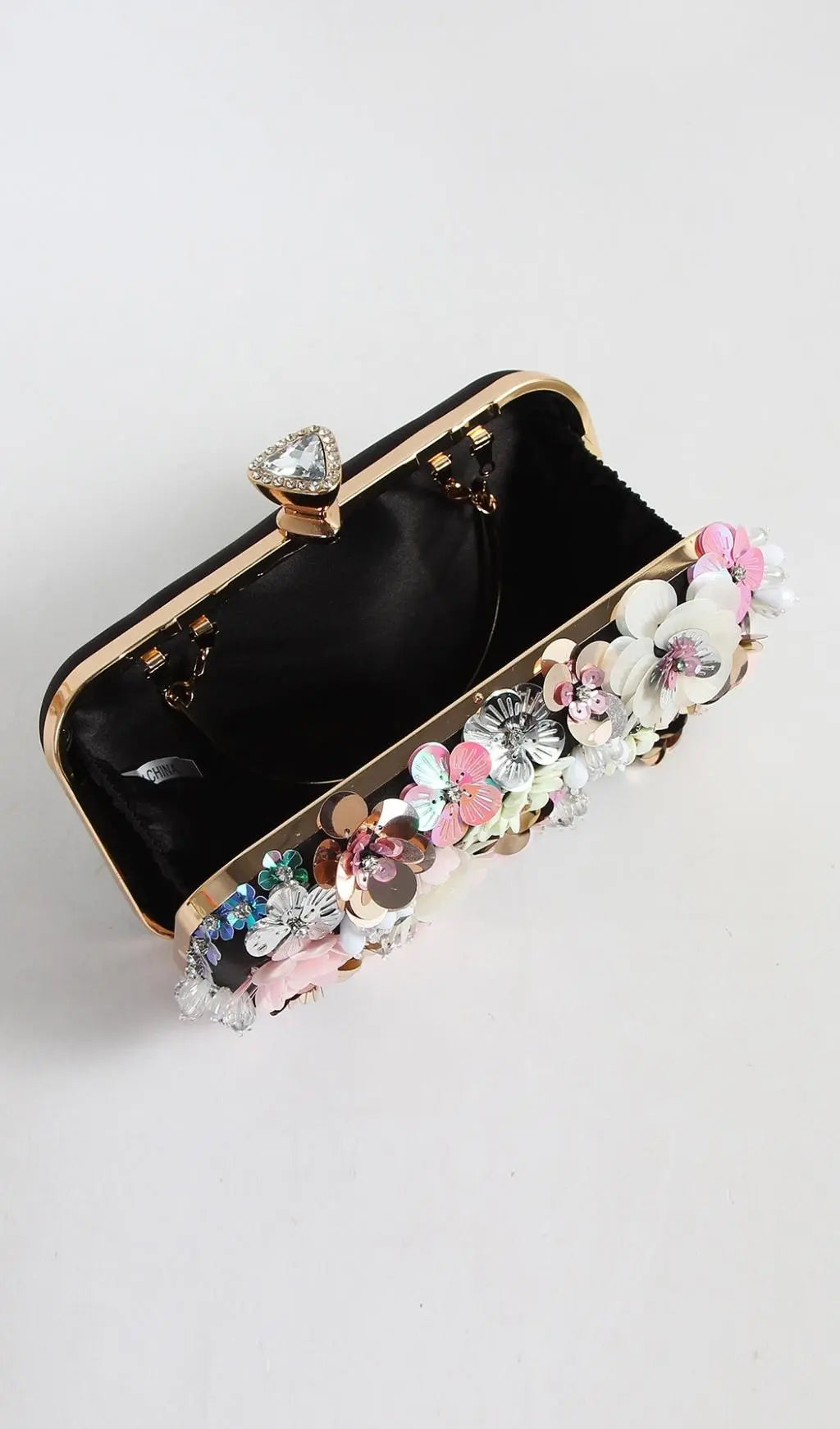 9be6146dcc23b9555eb22809740295ce.jpeg Fashionslee Women Black Floral Embroidery Clutch