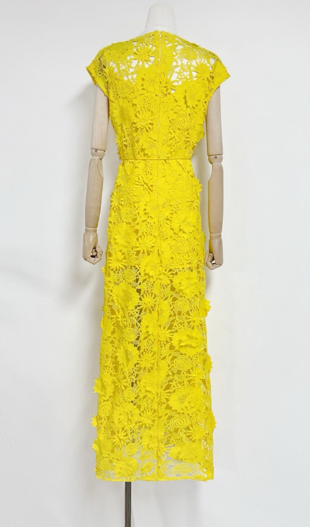 Fashionslee Women Kiera Yellow 3D Flower Lace Maxi Dress