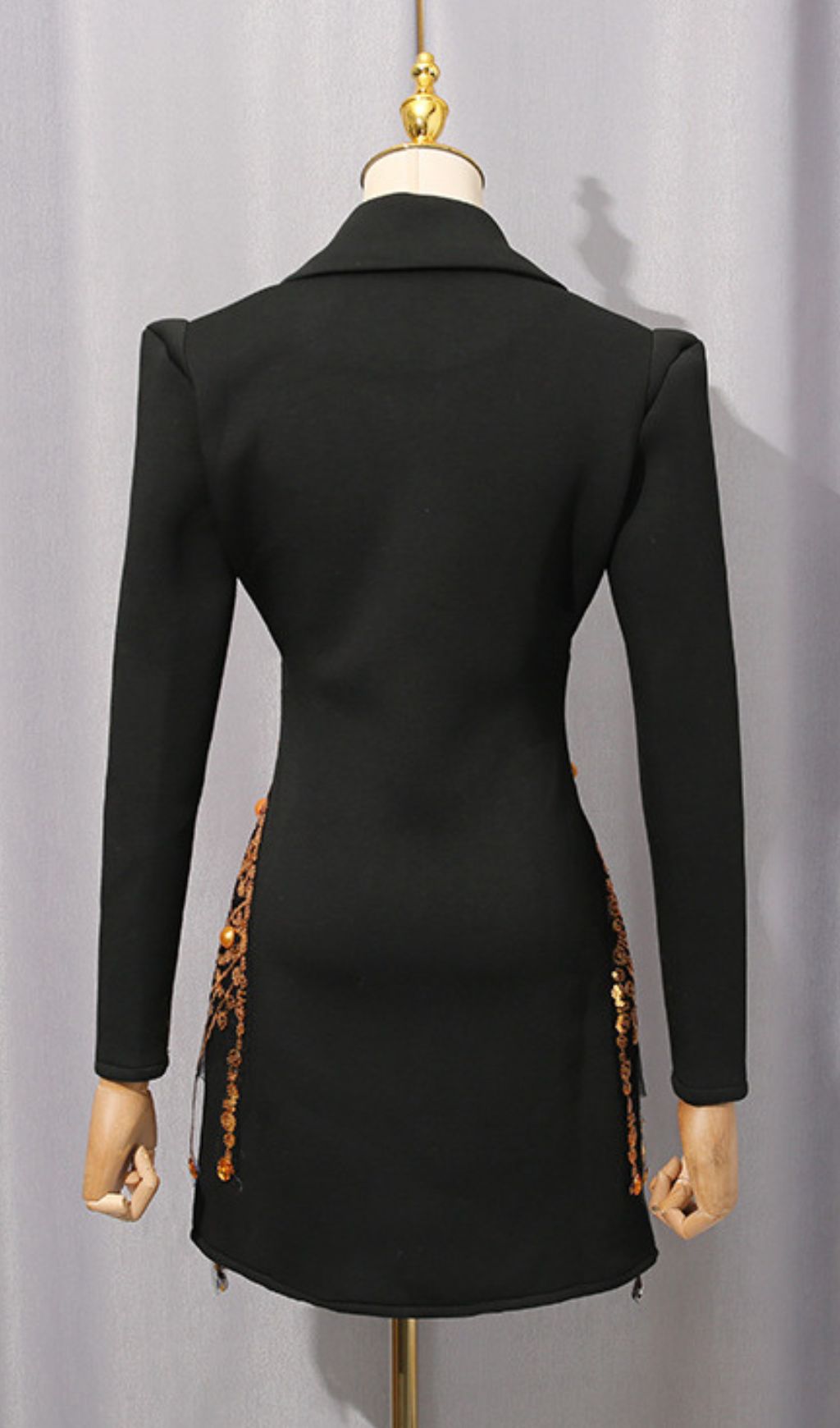 9ccc0978d0c504a3ae0b36bbed2b1be1.jpg Fashionslee Women Isak Black Sequin Beaded Blazer Dress