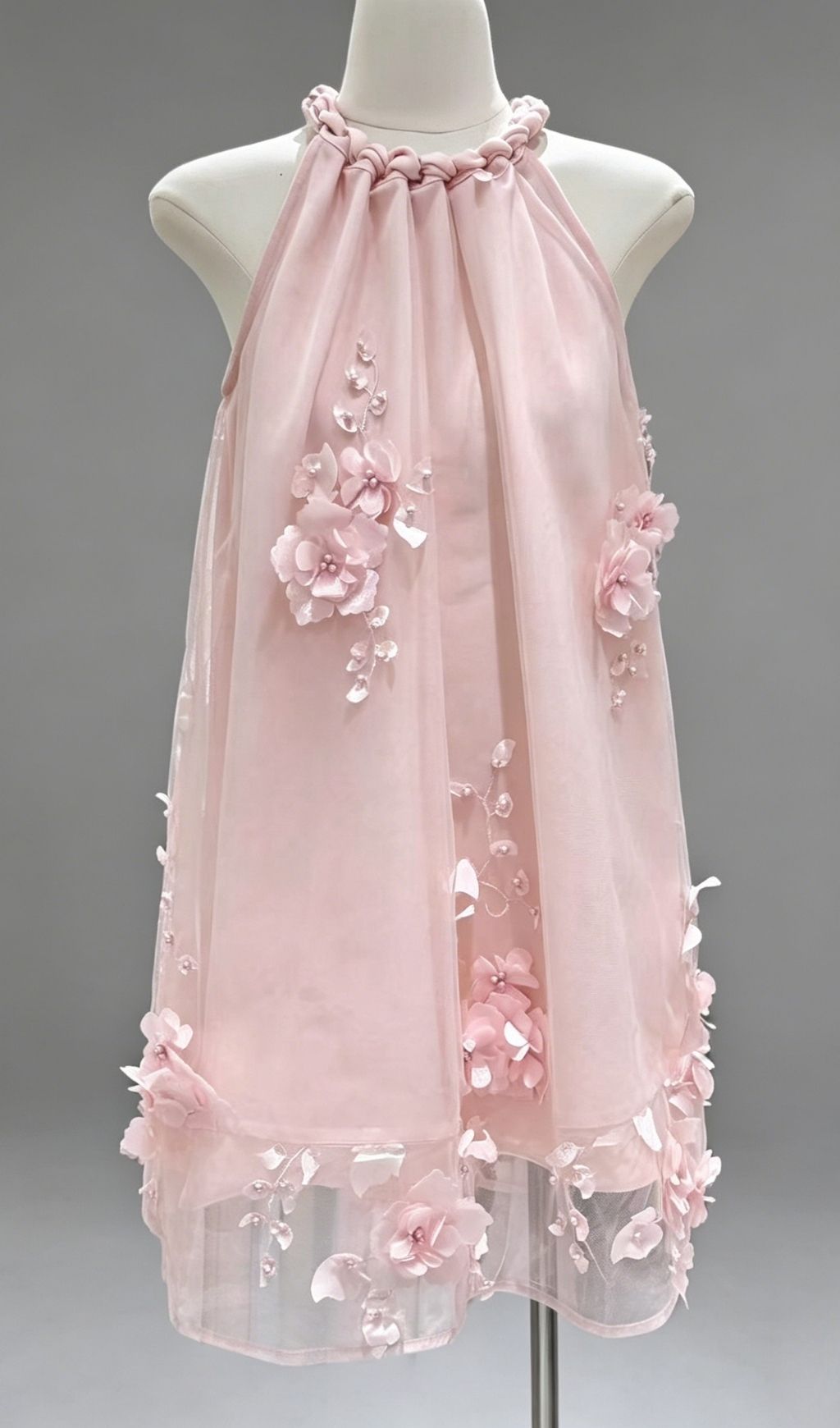 9d31a88eba8ef0a758ffe1354ebd4a60.jpg Fashionslee Women Kiku Halter 3D Flower Mini Dress