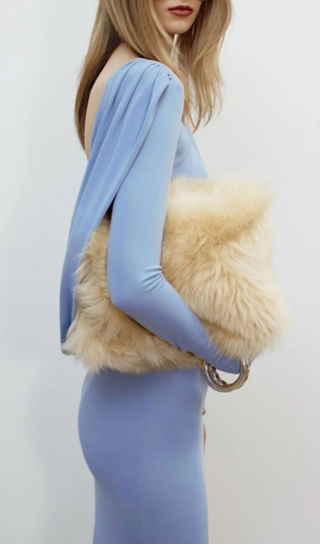 9d67ec02e6c651bccf8d68a8294ee432.jpg Fashionslee Women Isabis Blue Long Sleeve Backless Maxi Dress