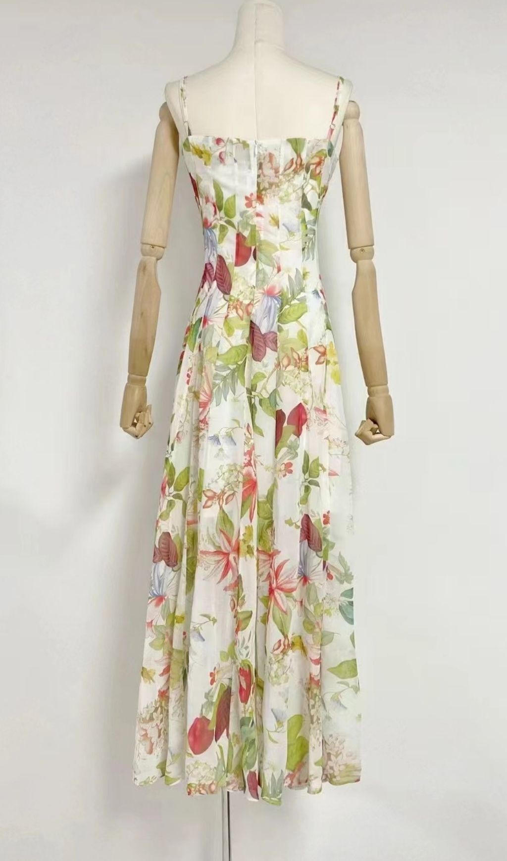 Fashionslee Women Kennice Strappy Floral Printed Maxi Dress