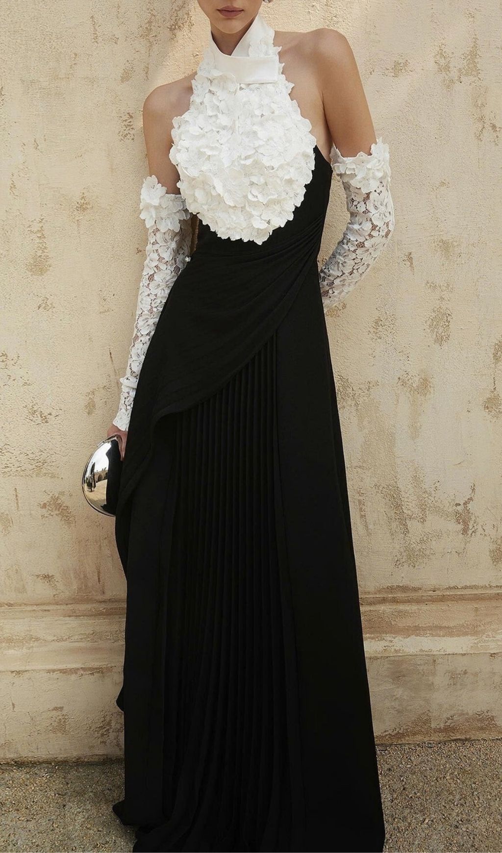 VINTAGE HALTER PLEATED MAXI DRESS AESTHETIC - OWNCI VINTAGE HALTER PLEATED MAXI DRESS AESTHETIC - OWNCI