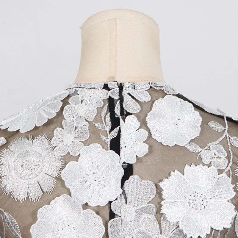 Fashionslee Women Cessair Sleeveless Flower Embroidery Midi Dress