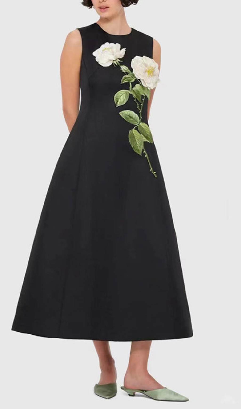 9fce99e6f92b3ba82a2ef5316c532975.jpg Fashionslee Women Gigi Flower Embroidery Midi Dress