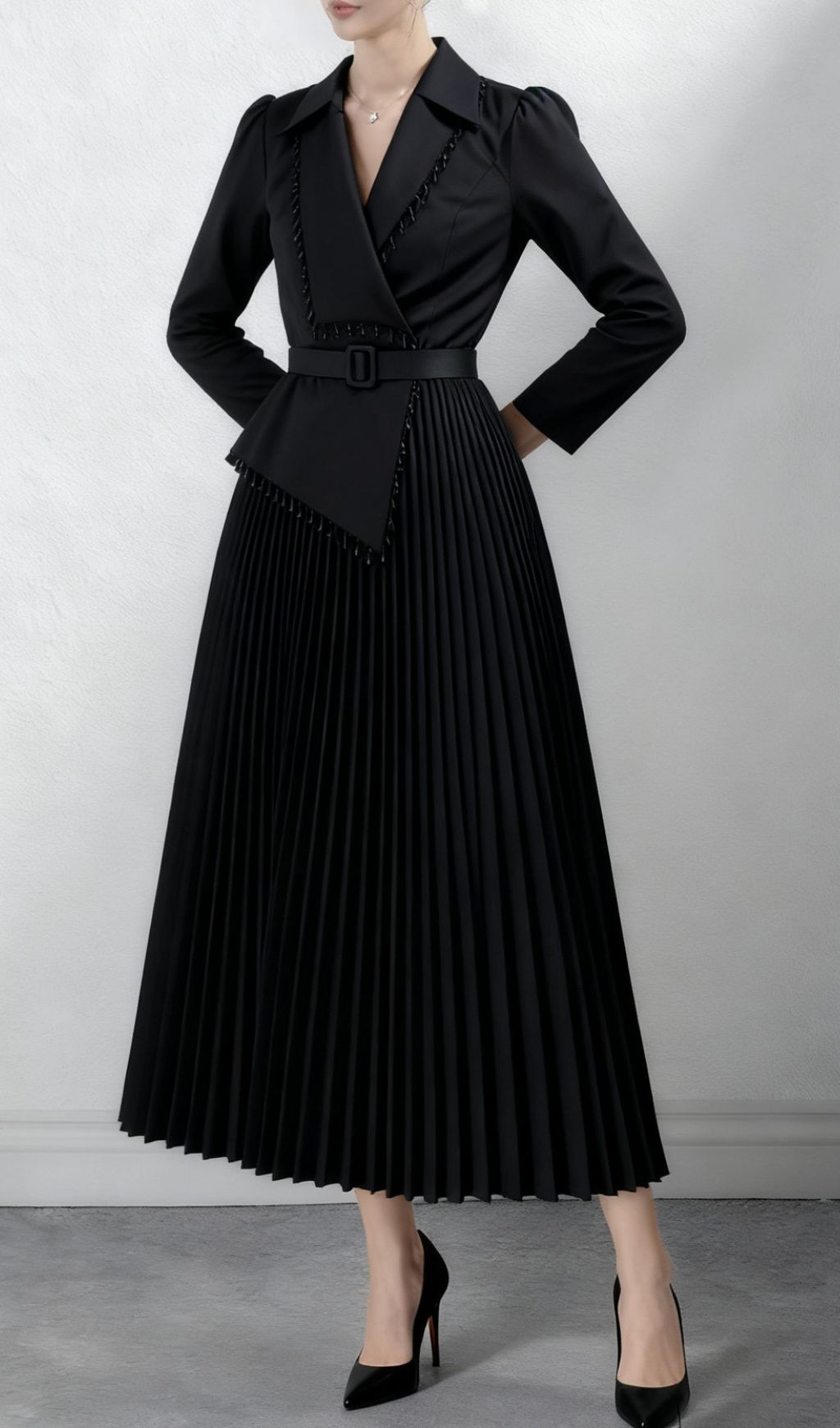 Fashionslee Women Ino Black Long Sleeve Pleated Midi Dress