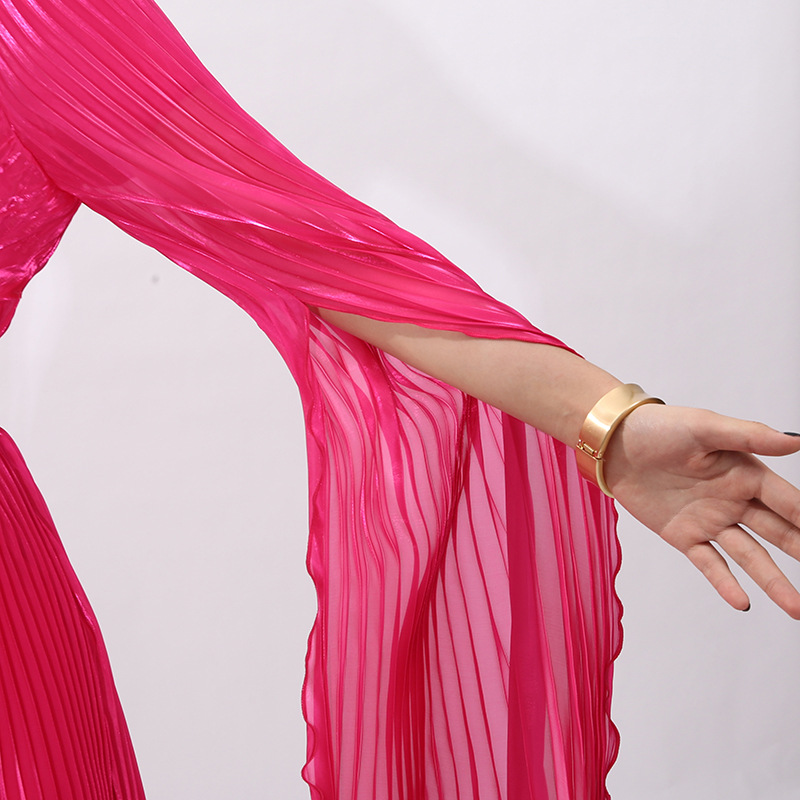 Fashionslee Women Hodaya Pleated Long Sleeve Maxi Dress