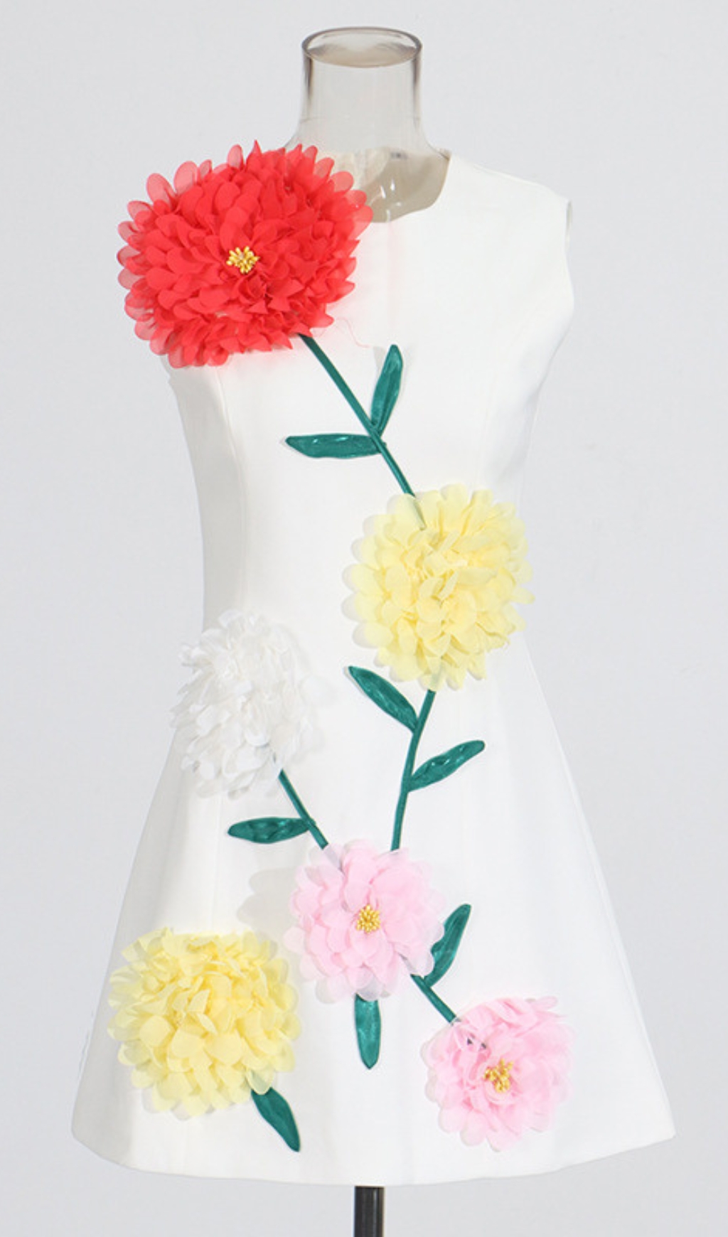 a264efa7767fee4a93b33b9ccd3dade7.jpg Fashionslee Women Erica White Flower Mini Dress