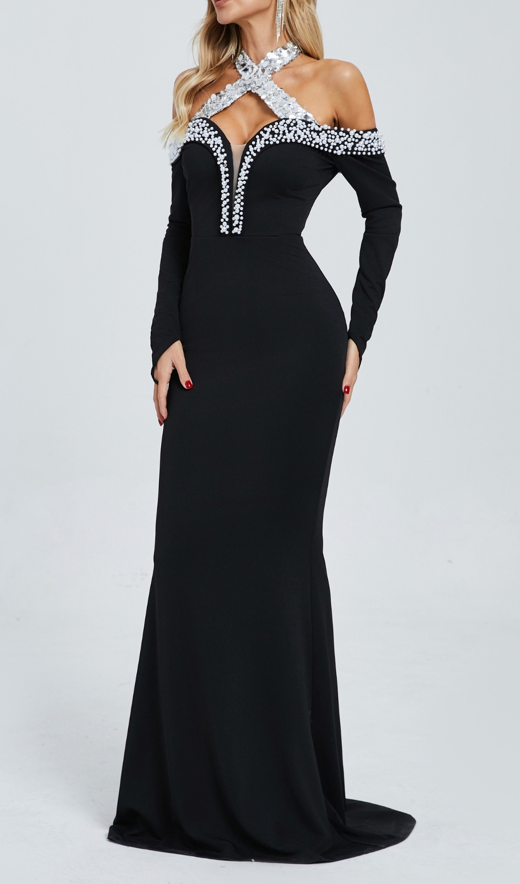 a2bb13ca90b65f8686e099493e1beac0.jpg Fashionslee Women Damir Black Pearl Long Sleeve Maxi Dress