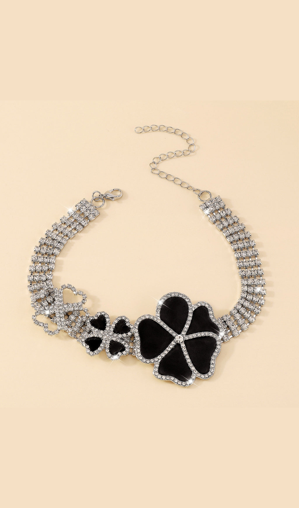 Fashionslee Women Geometric Flower Rhinestone Choker