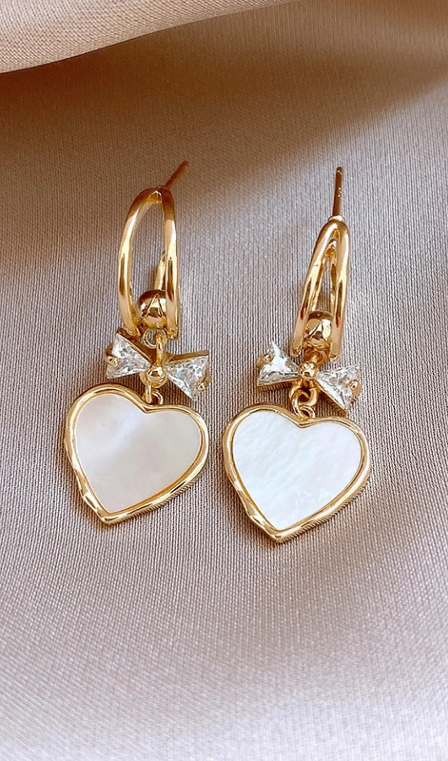 TRENDING HEART HOOP EARRINGS IN GOLD - OWNCI