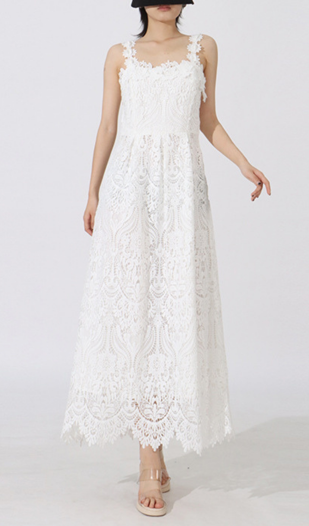 VINTAGE WHITE EMBROIDERY MAXI DRESS - OWNCI VINTAGE WHITE EMBROIDERY MAXI DRESS - OWNCI