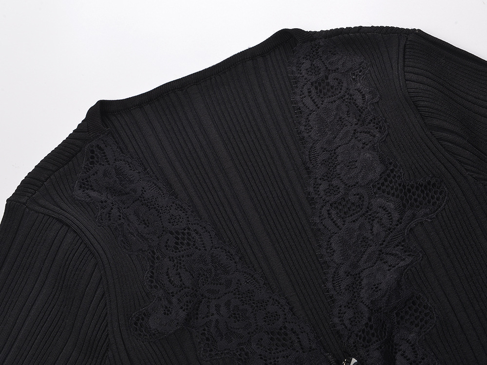 TRENDING BLACK V-NECK LACE KNIT TOP - OWNCI