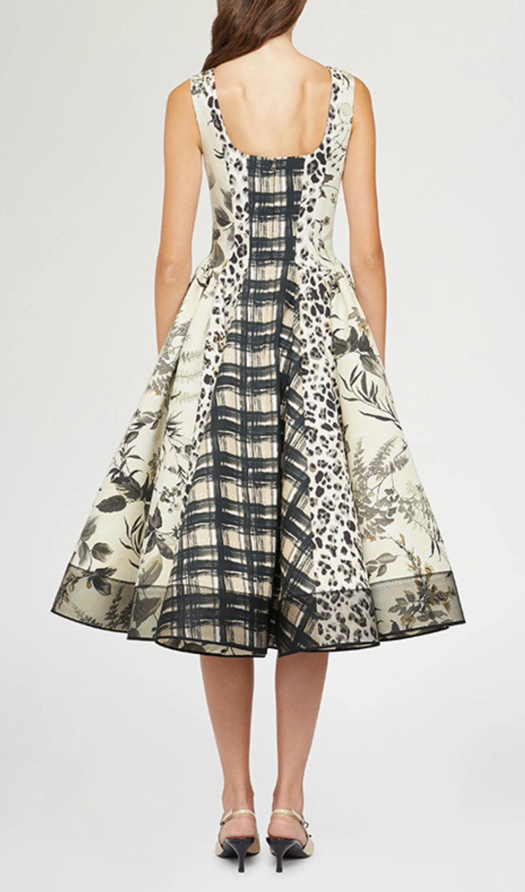 a5b8d5b41d591ef4c4b57df7eee3225c.png Fashionslee Women Harald Square Neck Printed Midi Dress