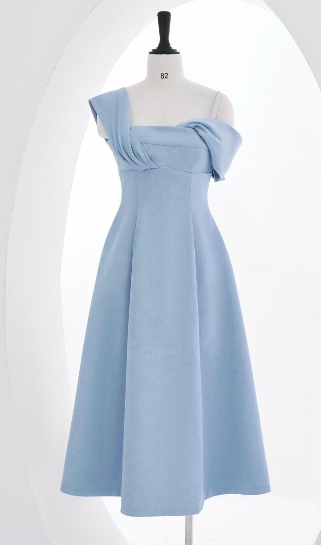 a5e01cf8856ab2c6980987c5aaf94e5b.jpeg Fashionslee Women Haze Blue Oblique Shoulder Midi Dress