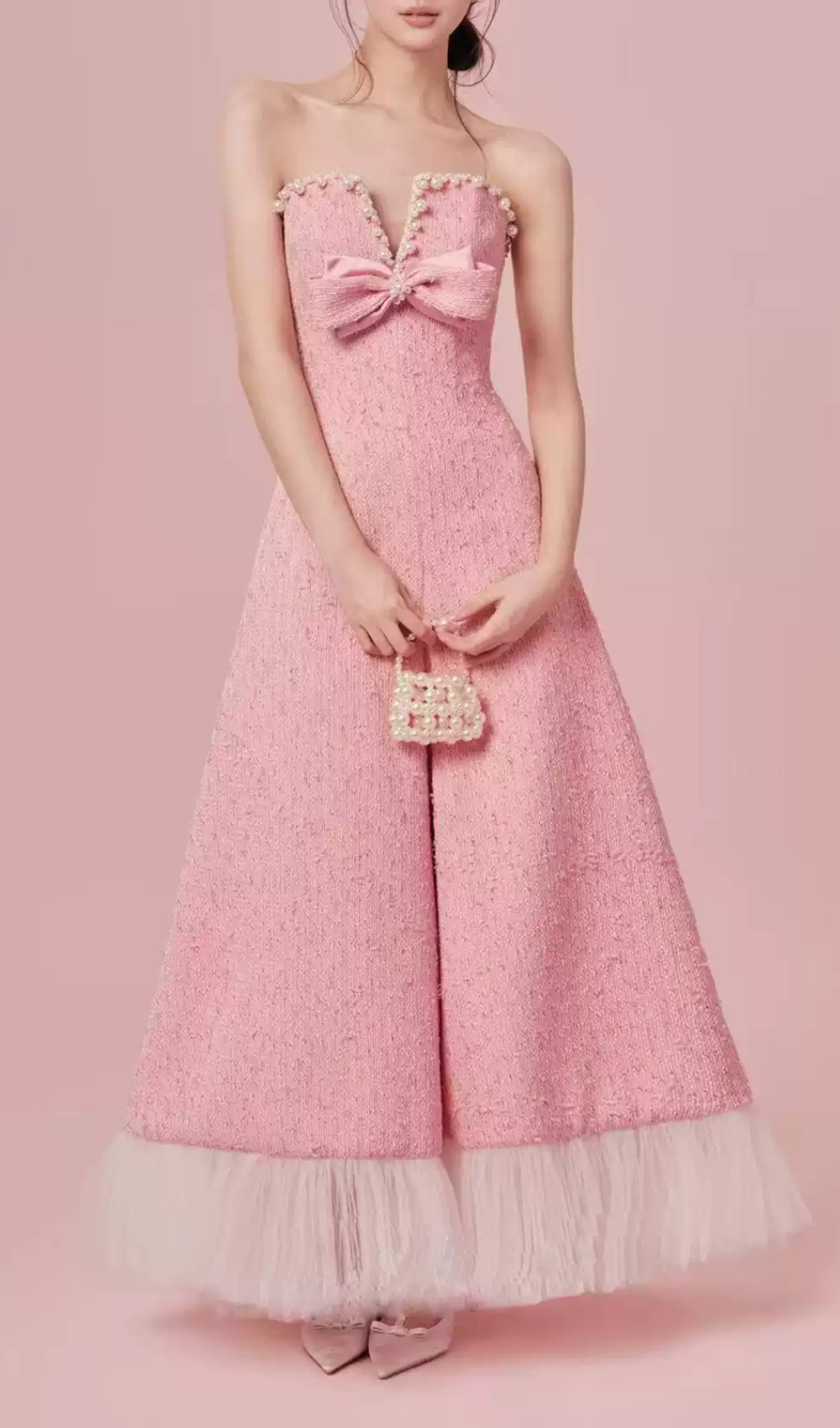 a6a24b6a916b52472b05719043b910c1.png Fashionslee Women Gaphna Pink Beaded Bow Maxi Dress