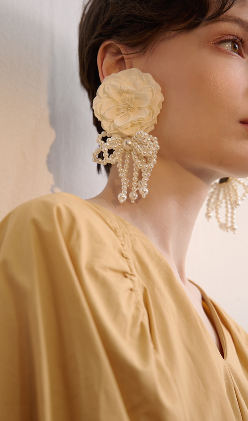 Fashionslee Women Annick Flower Petals Acrylic Earrings