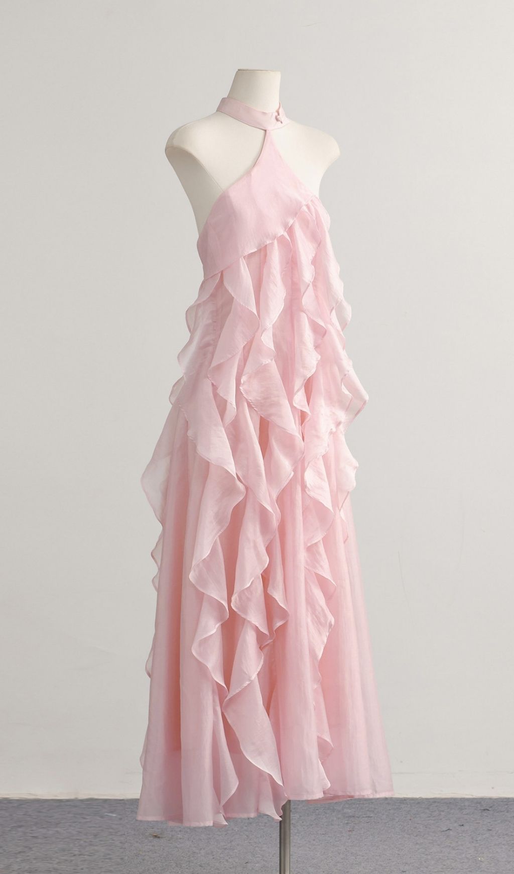 a73e70df8a62fdba0cacb95701a0a3af.jpg Fashionslee Women Kora Pink Halter Ruffle Maxi Dress