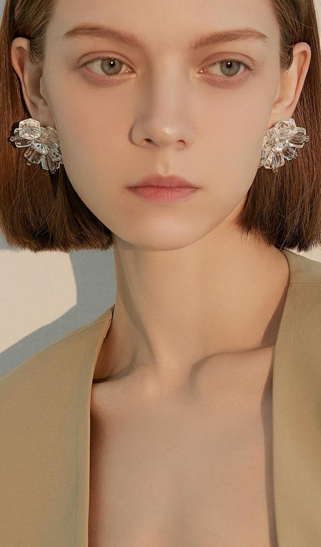 Fashionslee Women Audrina White Crystal 3D Flower Earrings