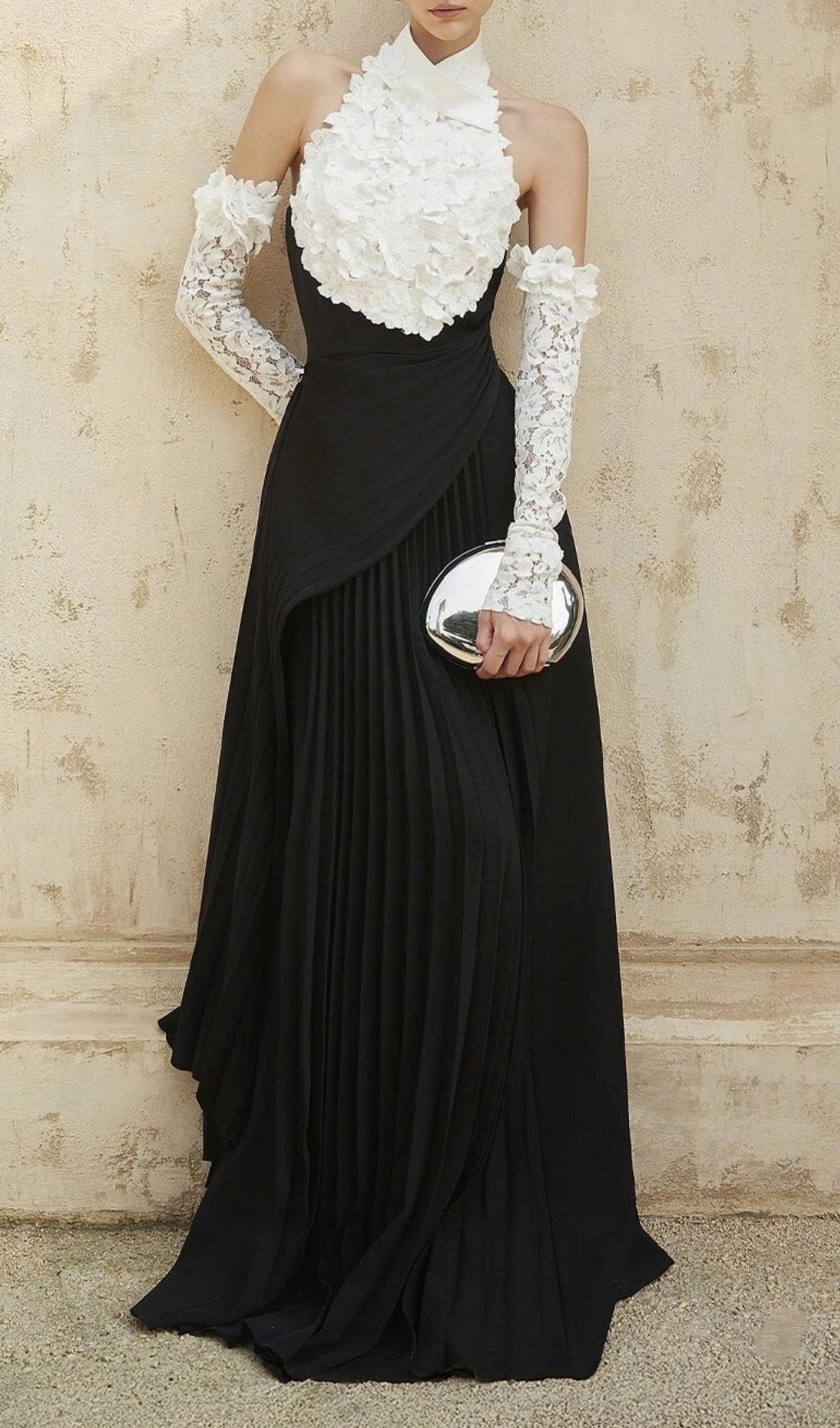 VINTAGE HALTER PLEATED MAXI DRESS AESTHETIC - OWNCI VINTAGE HALTER PLEATED MAXI DRESS AESTHETIC - OWNCI