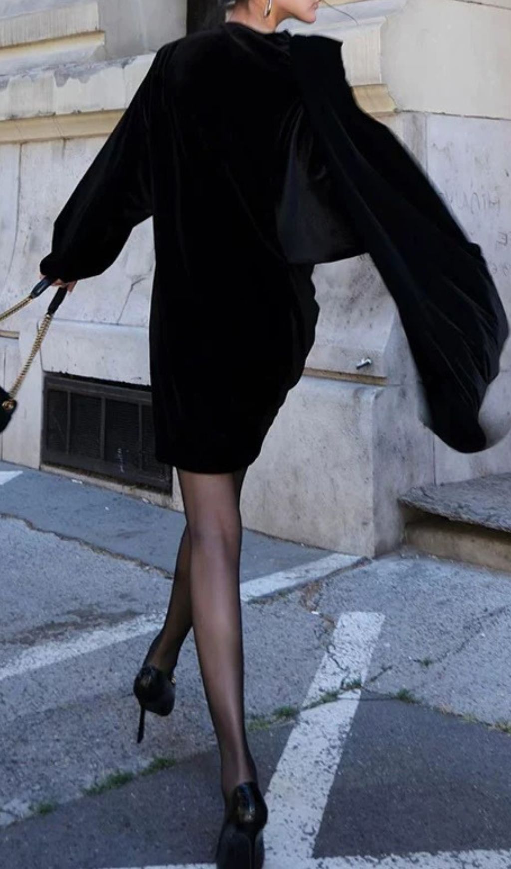 VIRAL BLACK MINI DRESS: LONG SLEEVE AESTHETIC - OWNCI VIRAL BLACK MINI DRESS: LONG SLEEVE AESTHETIC - OWNCI
