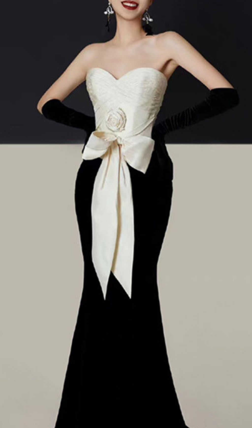 Fashionslee Women Florent Strapless Flower Bow Maxi Dress