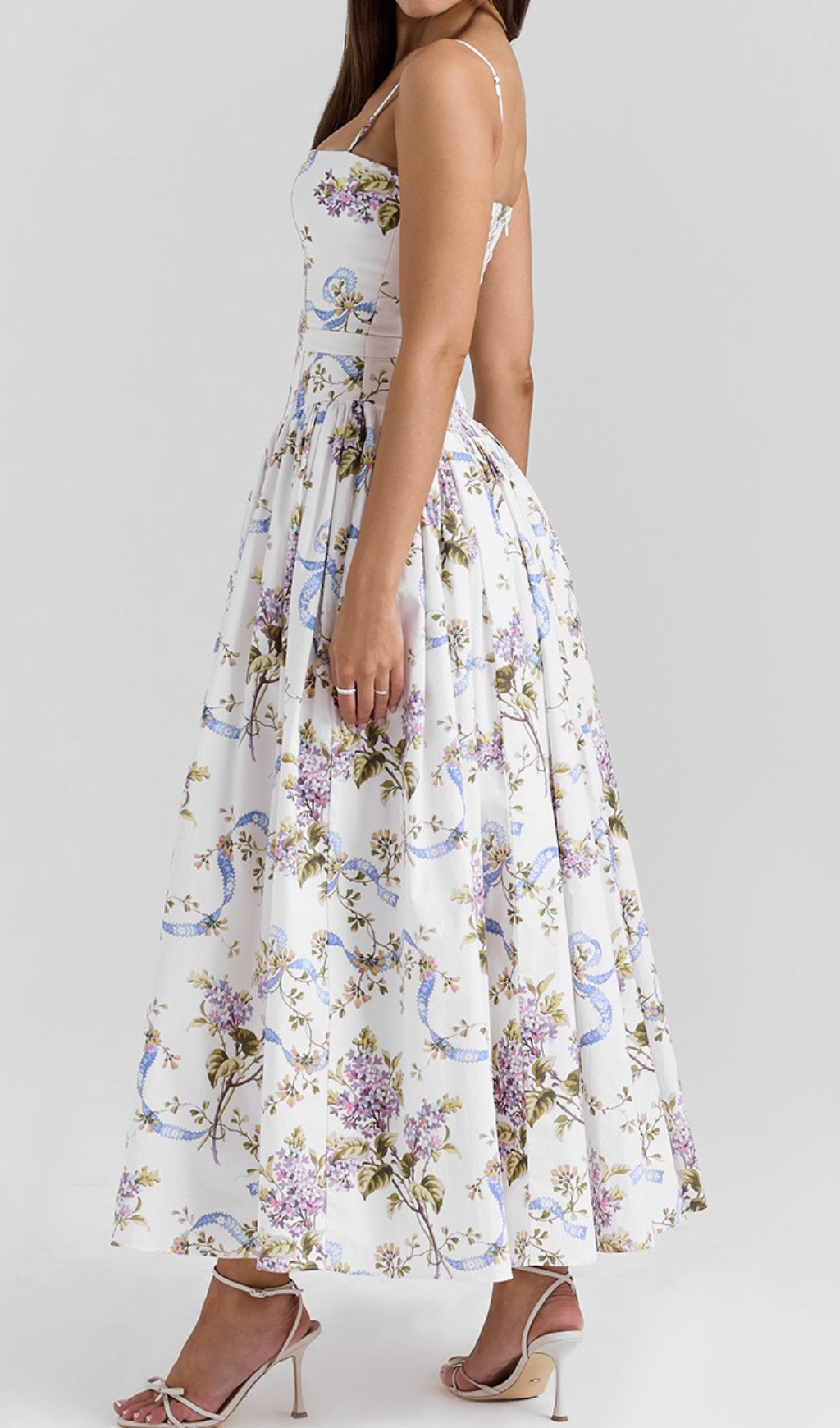 ad2b8b7a97fe50805de01aa1636eb017.jpg Fashionslee Women Ashira White Floral Maxi Dress