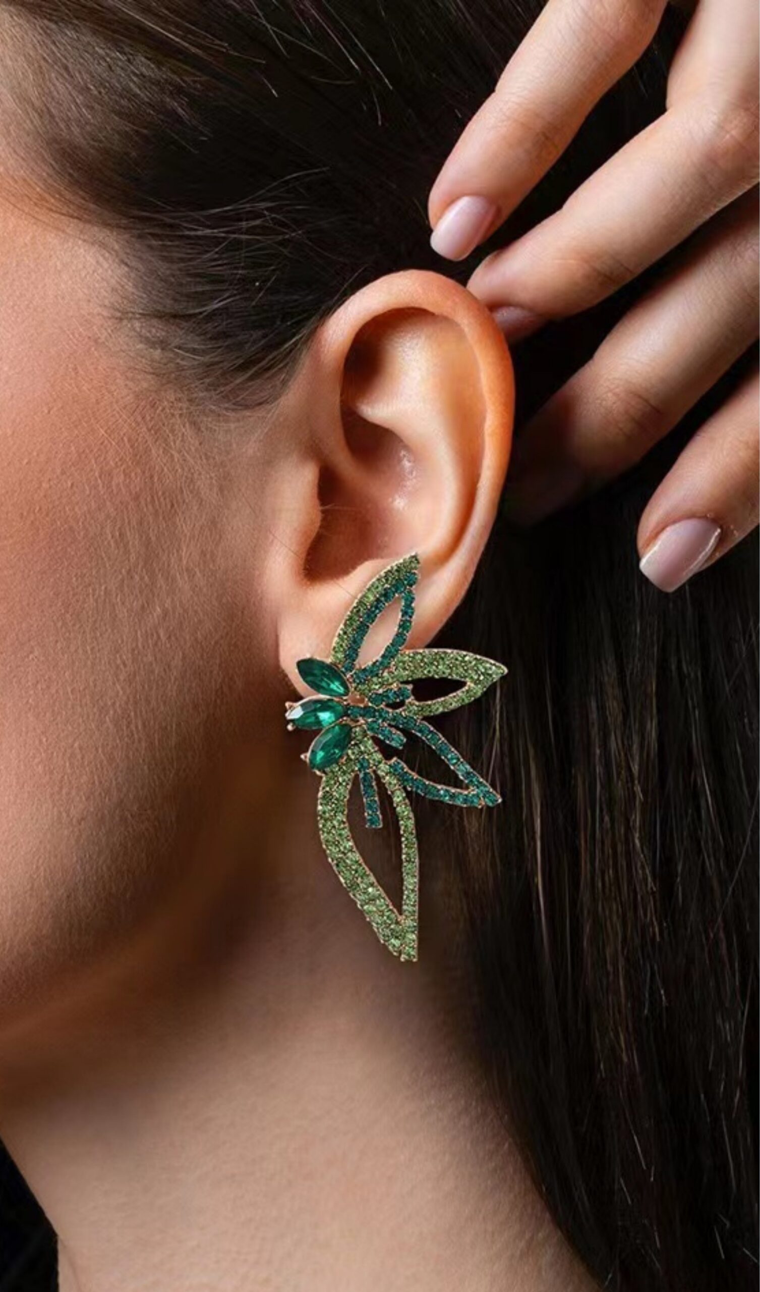 Fashionslee Women Anastacia Green Crystal Flower Earrings