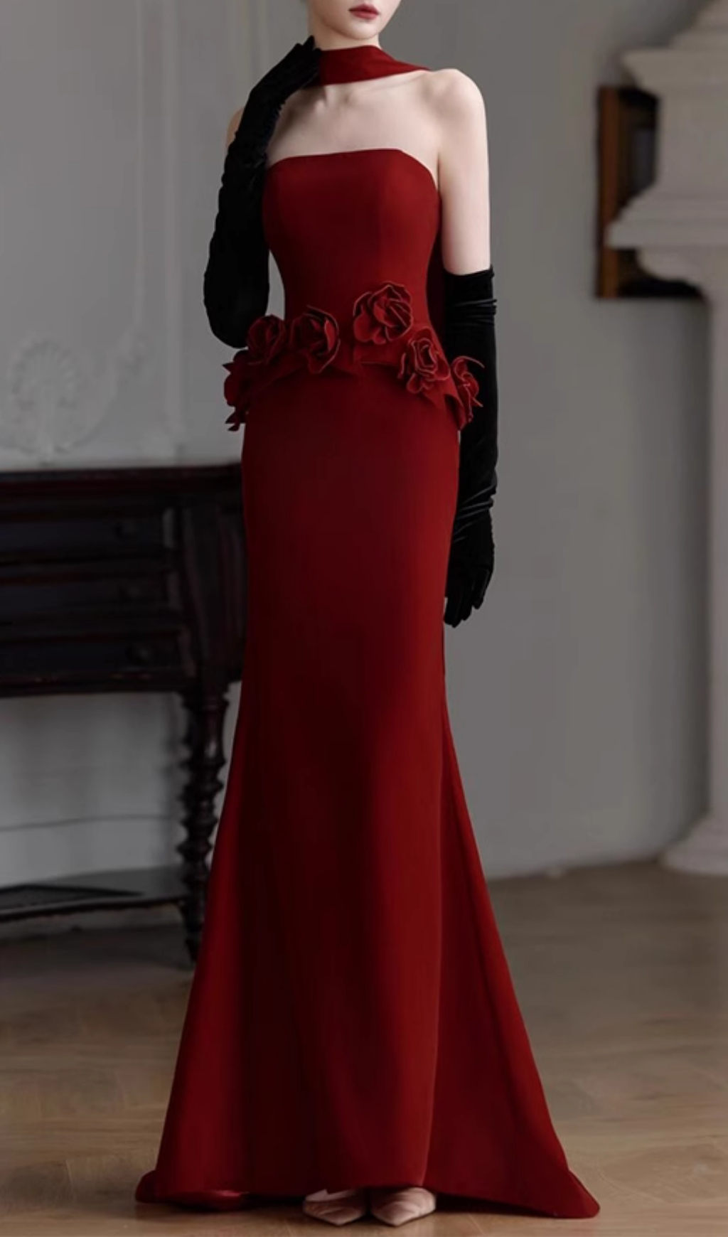 VIRAL RED STRAPLESS FLOWER MAXI DRESS - OWNCI