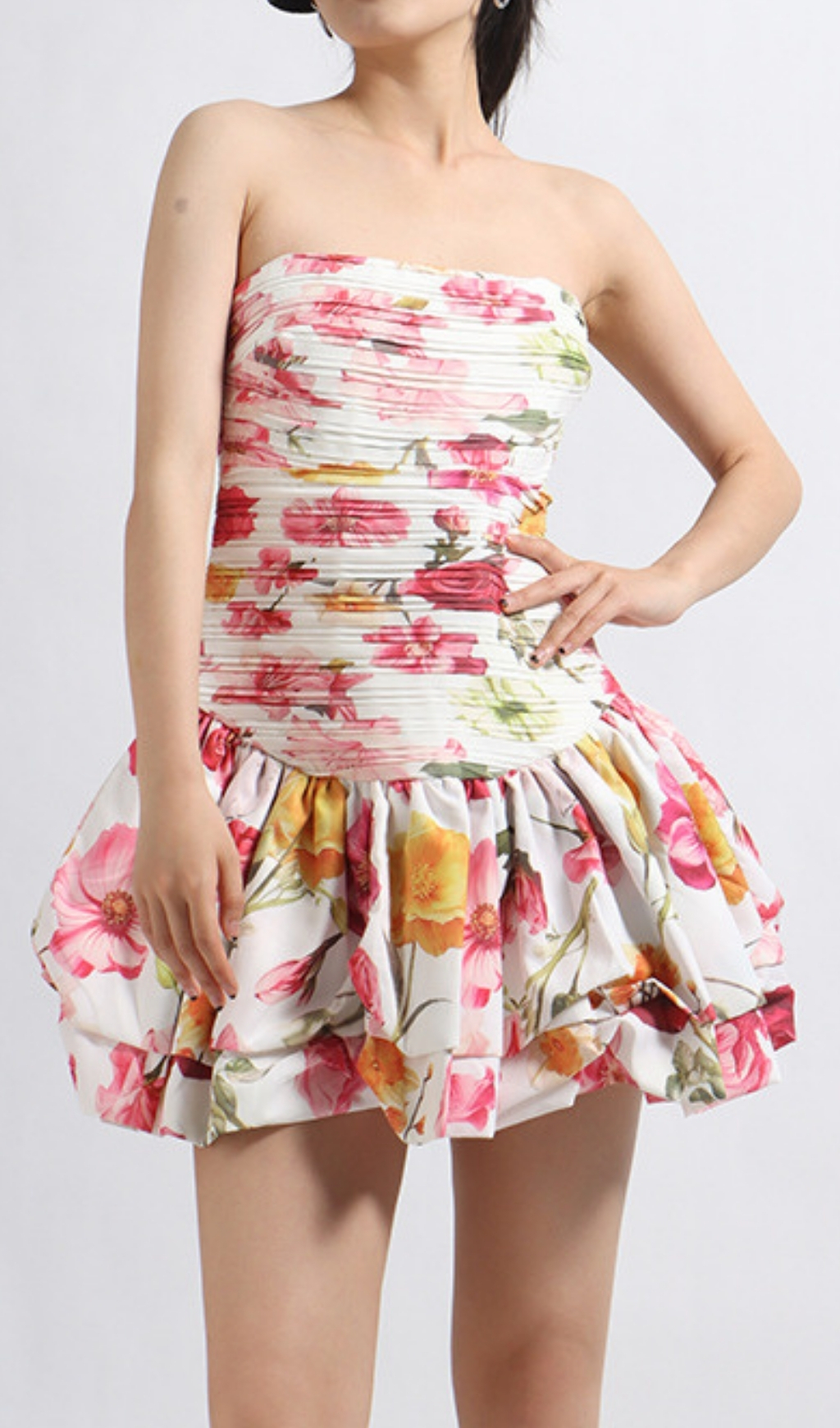affa9550ba8609251cd8d6e26a13154c.jpg Fashionslee Women Elara Strapless Floral Printed Mini Dress