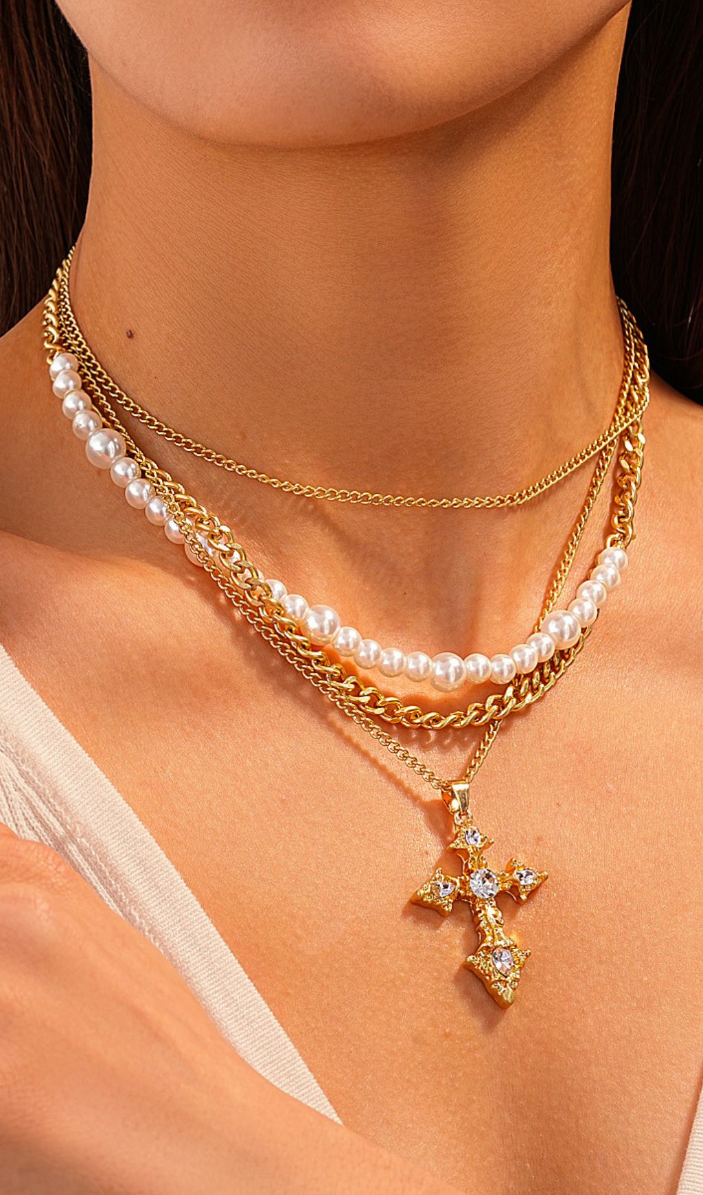 Fashionslee Women Jordyn Pearl Cross Necklace