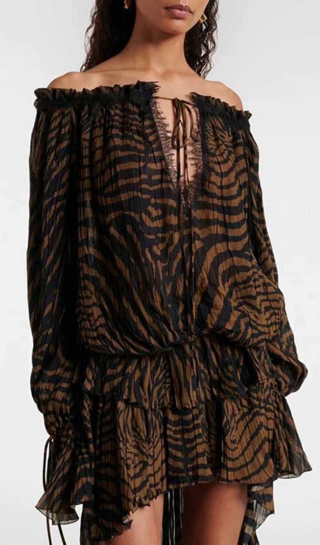 Fashionslee Women Kayoko Zebra Stripe Off-Shoulder Maxi Dress