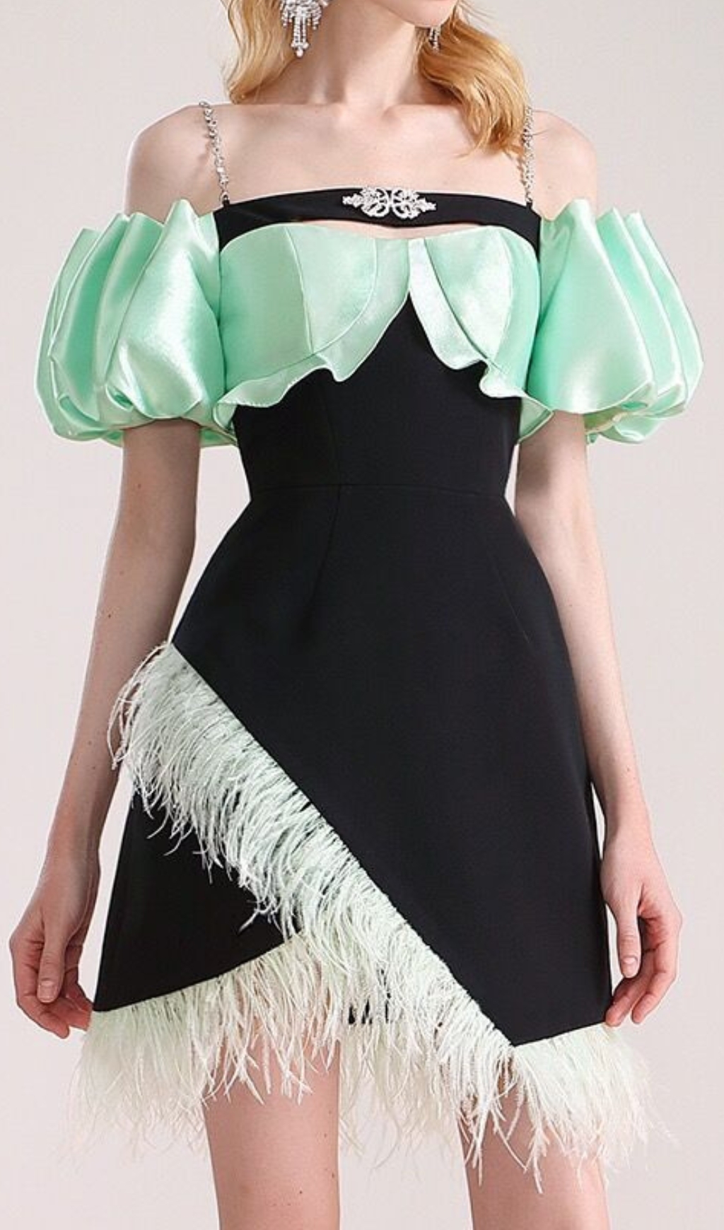 Fashionslee Women Cielo Black Off-Shoulder Feather Mini Dress