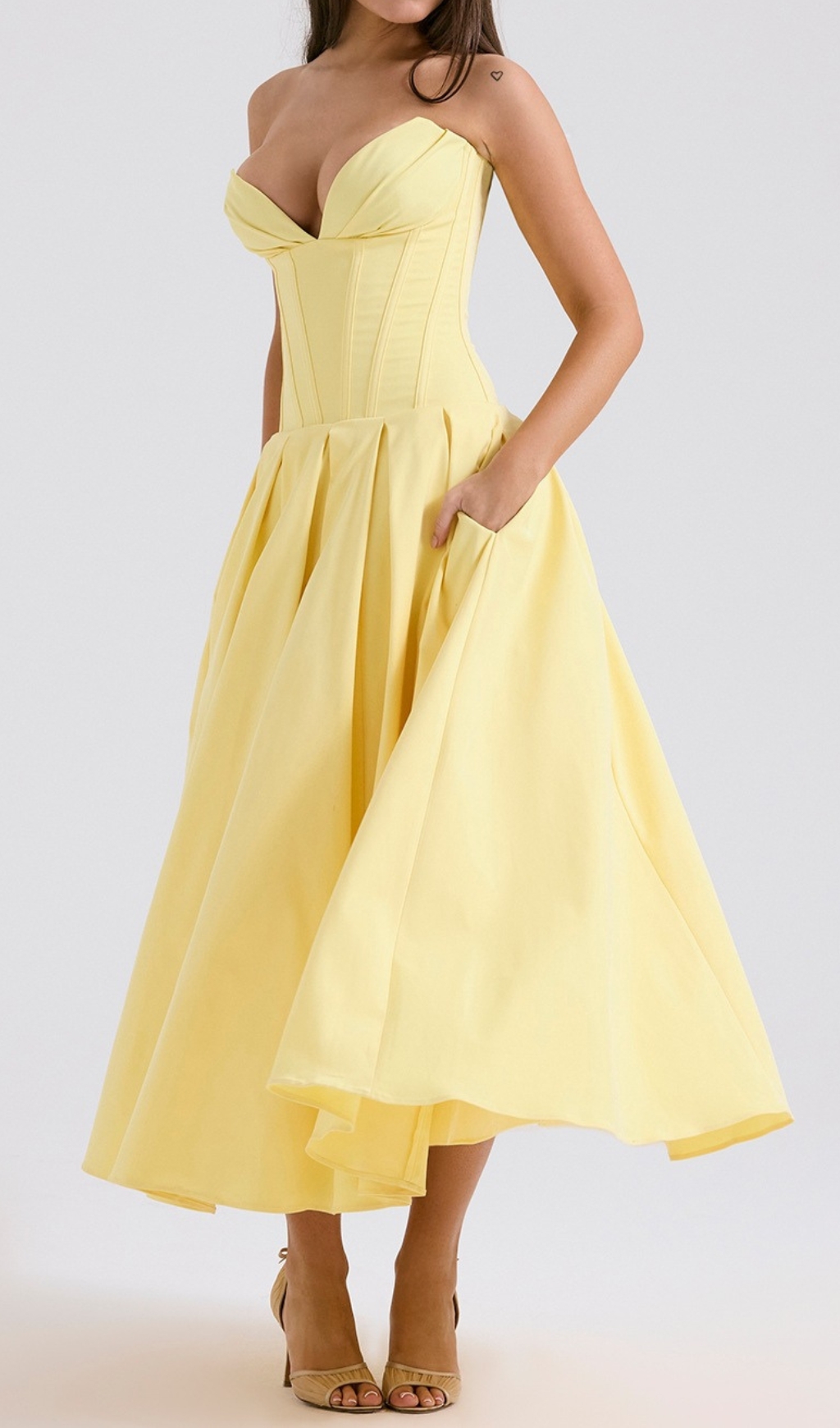 b4d2eabc4bcdecfc673c52231a3317b6.jpg Fashionslee Women Devani Yellow Strapless Corset Midi Dress