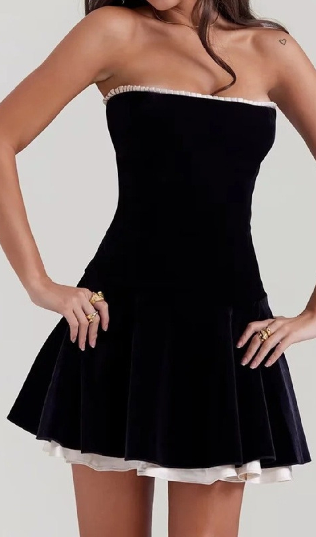 Fashionslee Women Christ Black Strapless Velvet Mini Dress