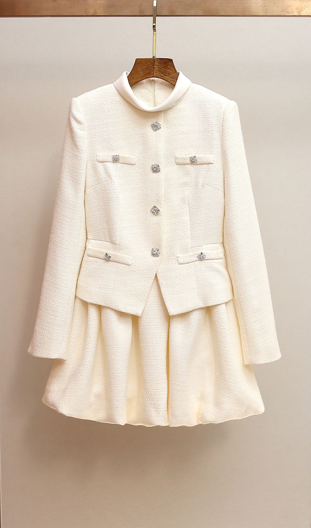 VIRAL WHITE MINI DRESS – AESTHETIC LONG SLEEVE - OWNCI