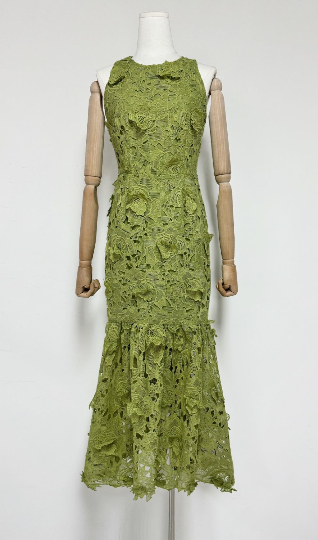 TRENDING EMBROIDERED SLEEVELESS MAXI DRESS - OWNCI TRENDING EMBROIDERED SLEEVELESS MAXI DRESS - OWNCI