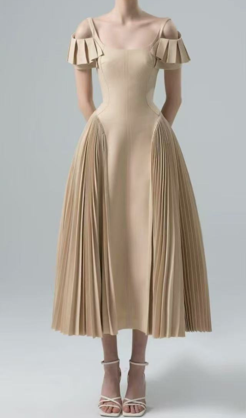 Fashionslee Women Duarte Pleated Midi Dress