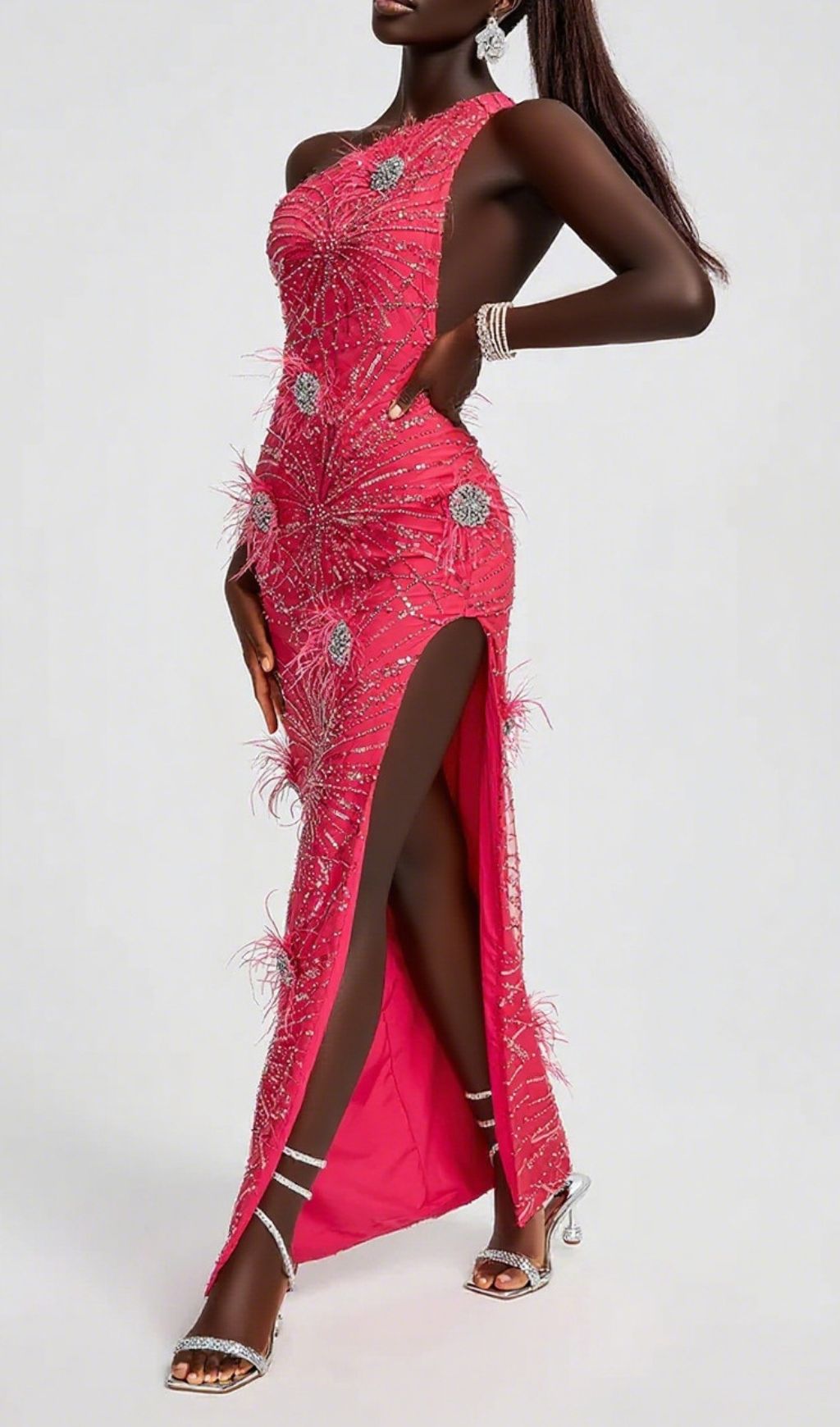 b865295fbca0b95bf7a79e6d14c496d5.jpg Fashionslee Women Hannes Sequin Beaded One-Shoulder Maxi Dress