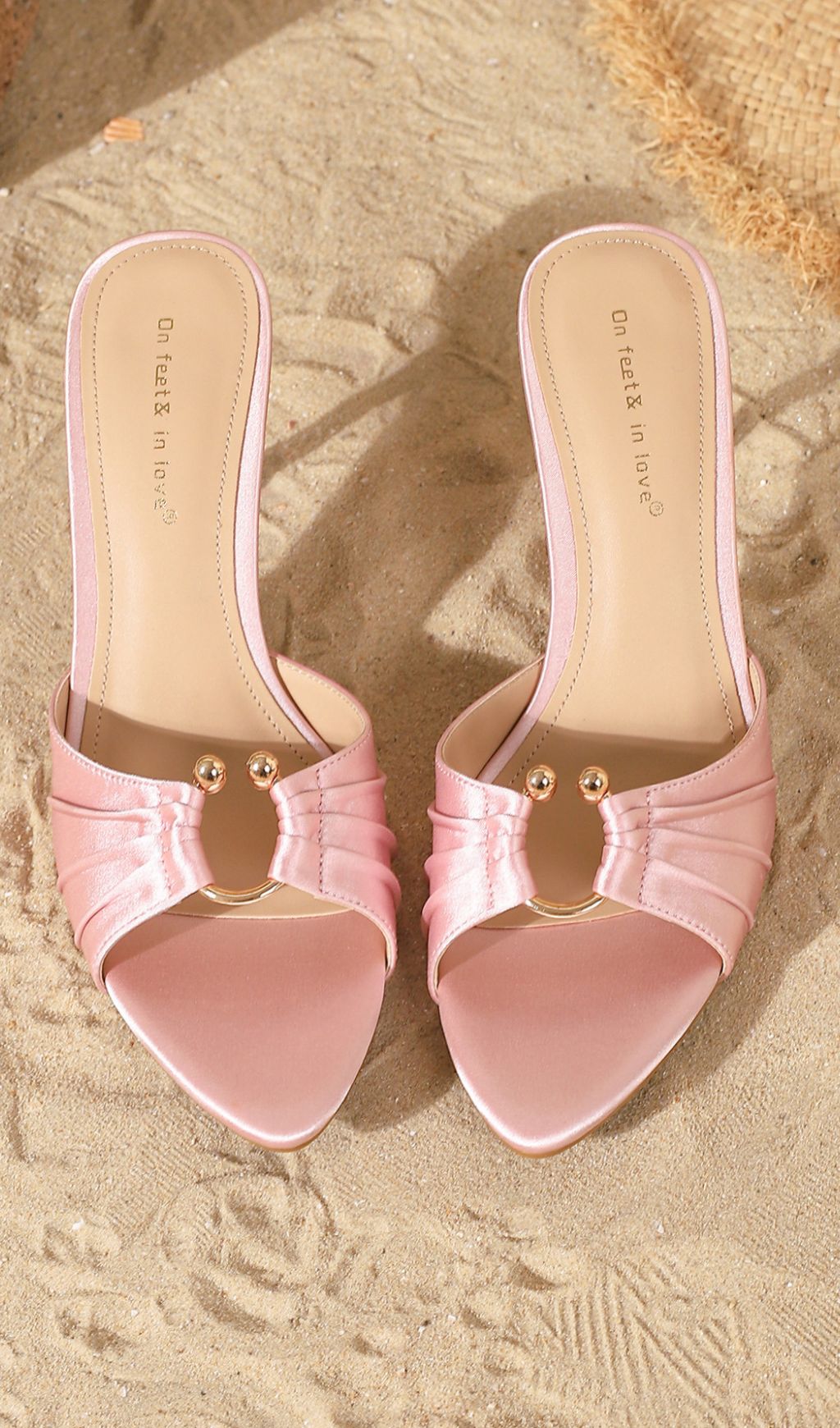Fashionslee Women Haydn Pink Hollowout Sandals