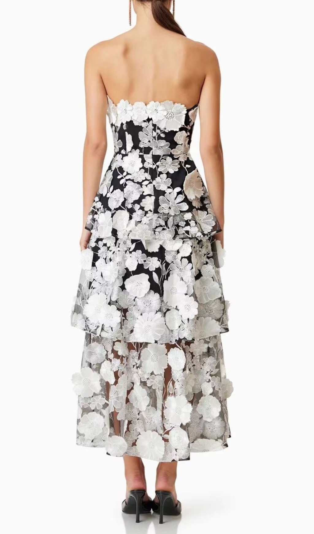 Fashionslee Women Chayan Strapless Flower Embroidery Midi Dress