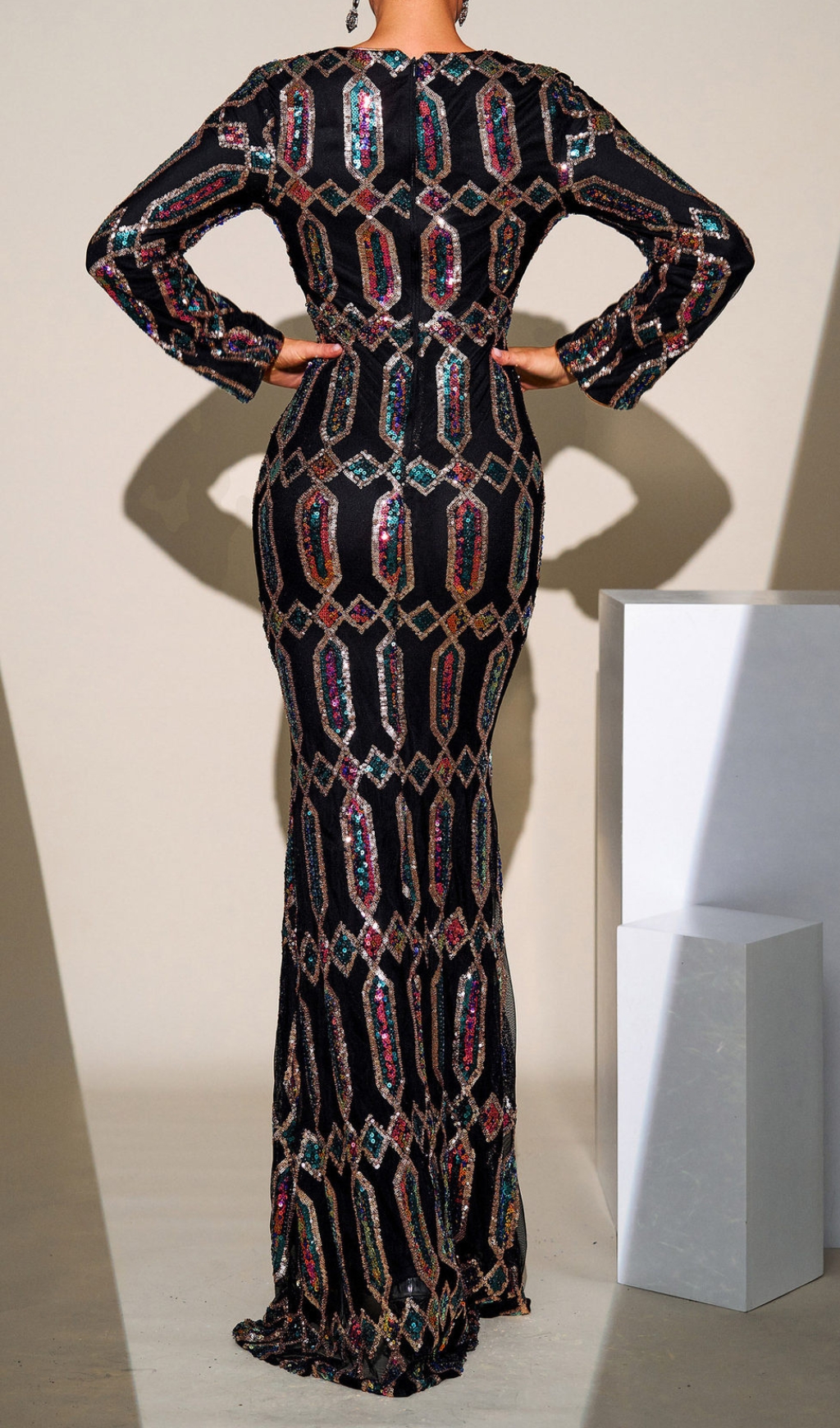 Fashionslee Women Clee Long Sleeve Sequin Maxi Dress