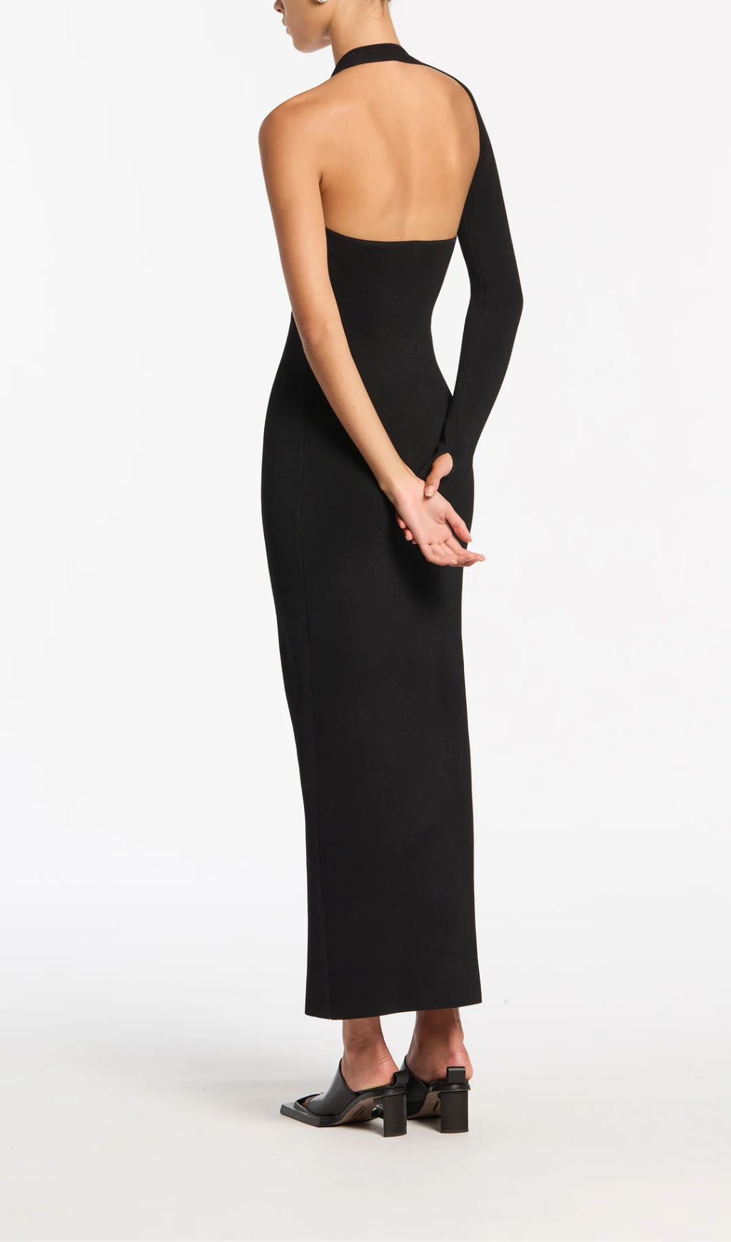 Fashionslee Women Aiyana Black One Shoulder Maxi Dress