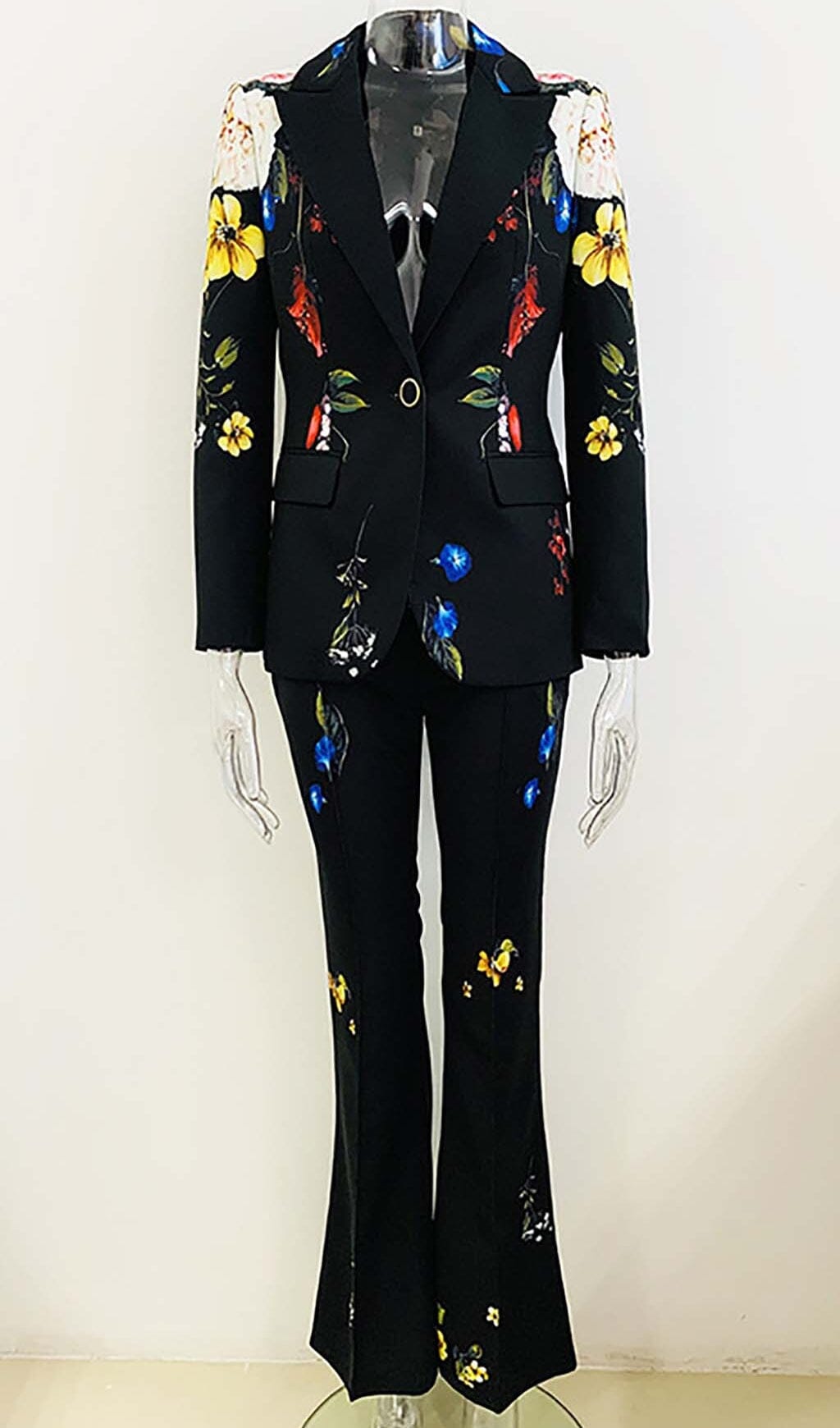 bc4916eb3ba698c08398825322f0acbe.jpeg Fashionslee Women Printed Button Jacket Suit In Black